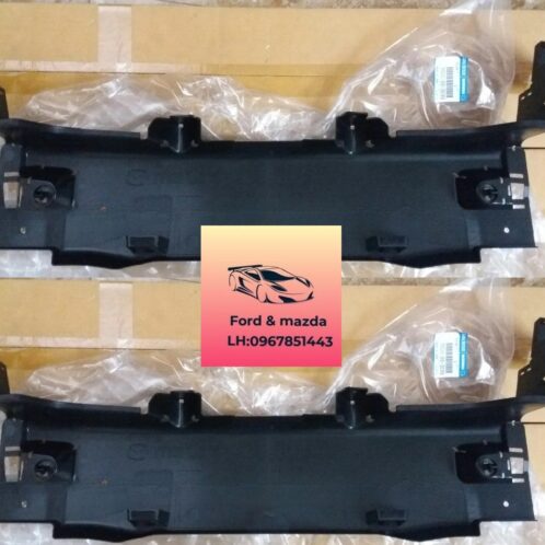 nhựa hướng gió két nước mazda 3 2015-2016-2017-2018-2019-nhựa hướng gió giữa cản trước mazda 3-B63E501C0A