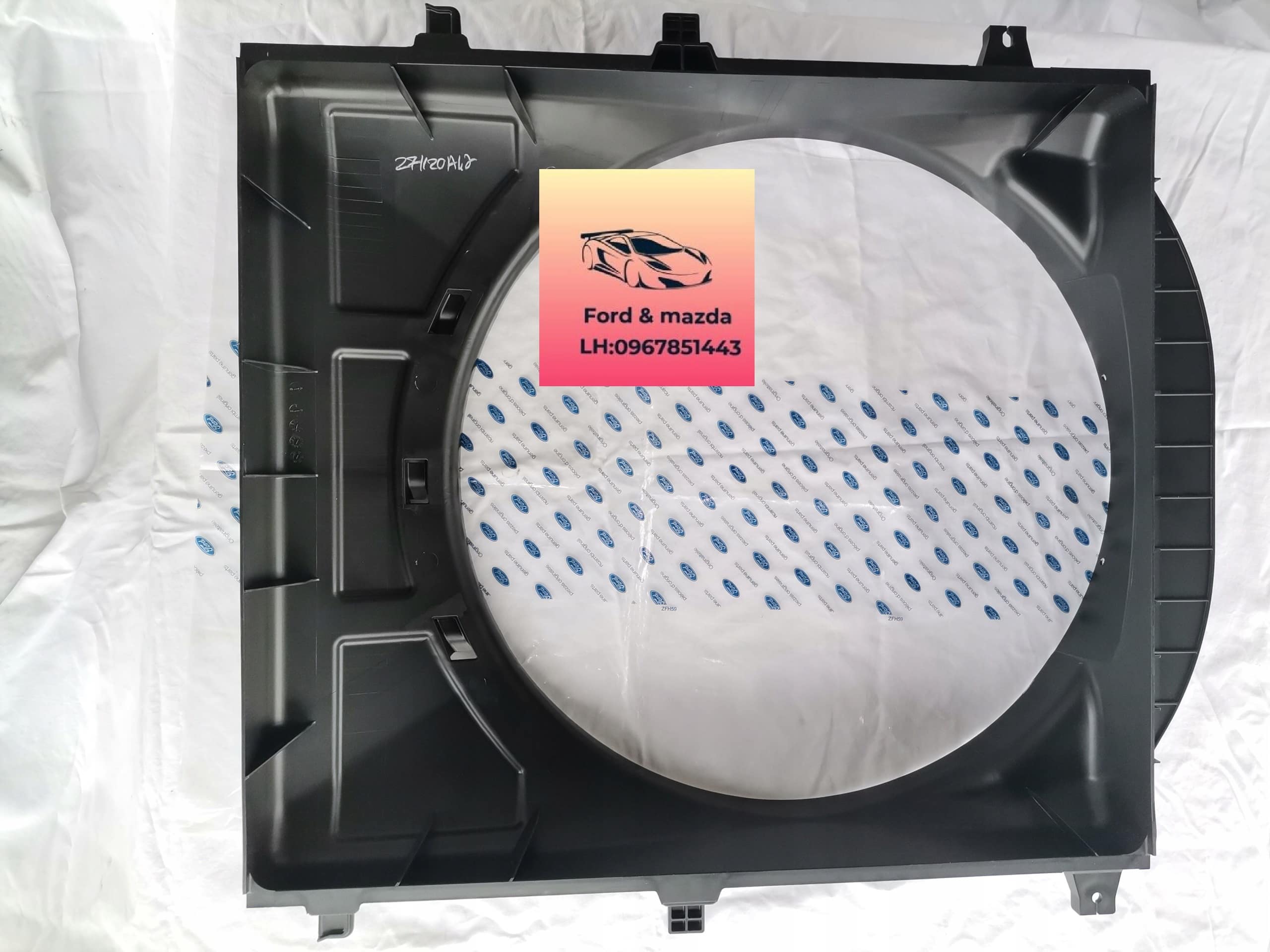Lồng quạt két nước ford ranger everest 2018-2019-2020-2021-2022-vành lồng quạt két nước ranger everest 2.0 vành cánh quạt két nước ford ranger everest 2.0 JB3G8K618AA (2) Lồng quạt két nước ford ranger everest 2018-2019-2020-2021-2022-vành lồng quạt két nước ranger everest 2.0 vành cánh quạt két nước ford ranger everest 2.0 JB3G8K618AA